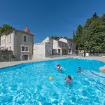 Hotel Chateau De Collonges