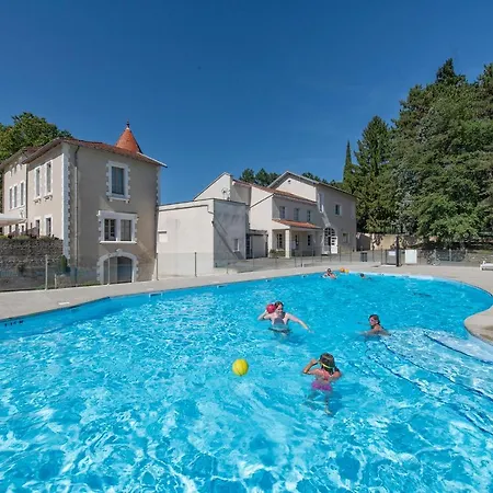 Hotel Chateau De Collonges
