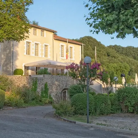 Chateau De Collonges Hotel Saint-Donat-sur-lʼHerbasse